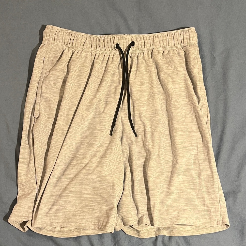 Old Navy Men's Light Tan Athletic Shorts